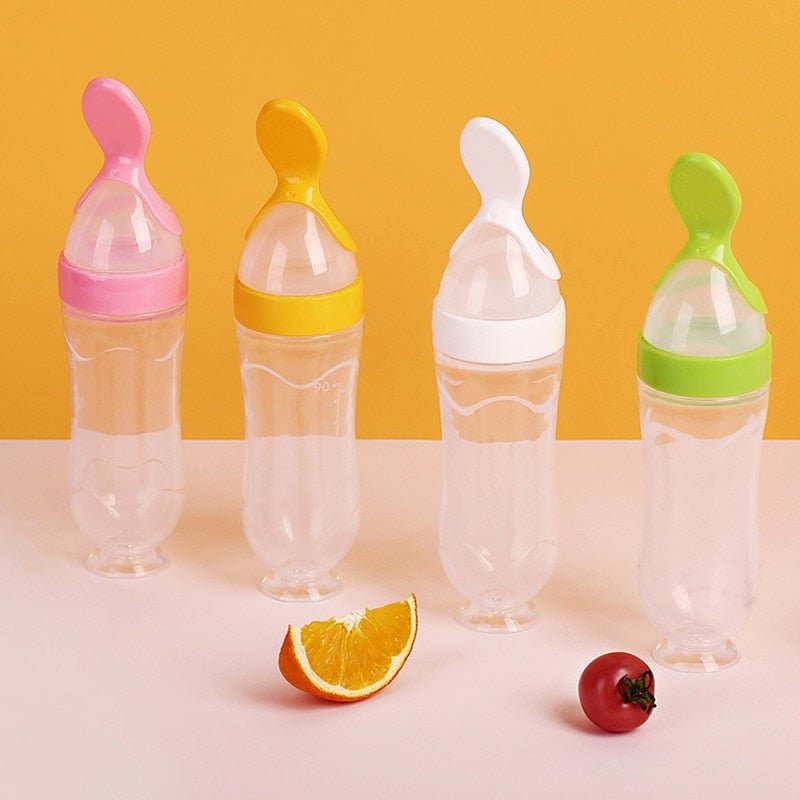 Biberon avec cuillère pour nouveau-né | EasyBottle™ - Maman & Mini